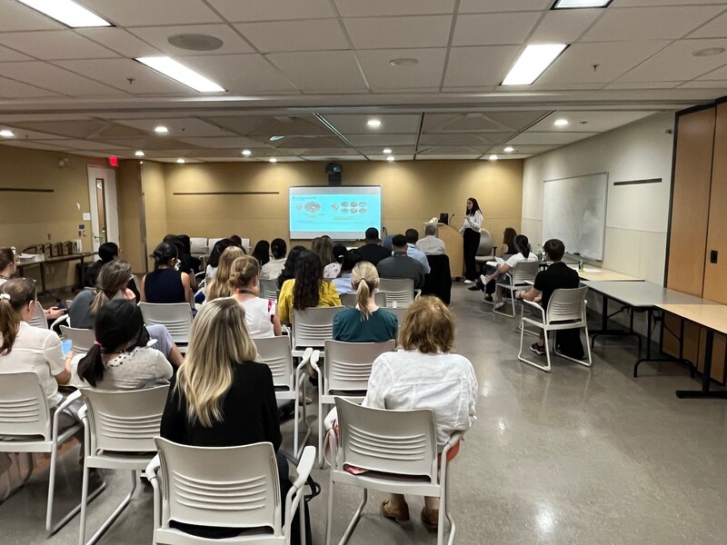 Summer student presents research