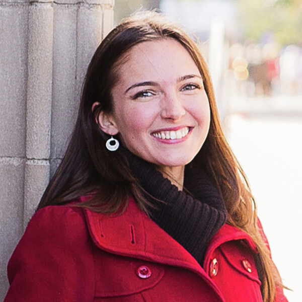 Headshot of Rebecca Zur
